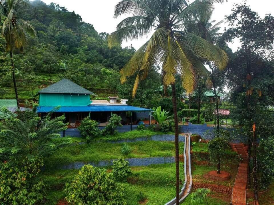 Stone Hills Hotel Kannur Exterior foto