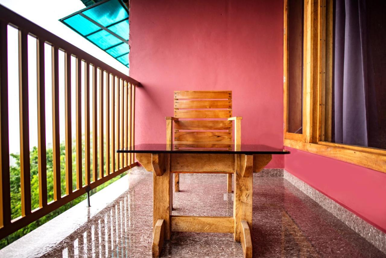Stone Hills Hotel Kannur Exterior foto