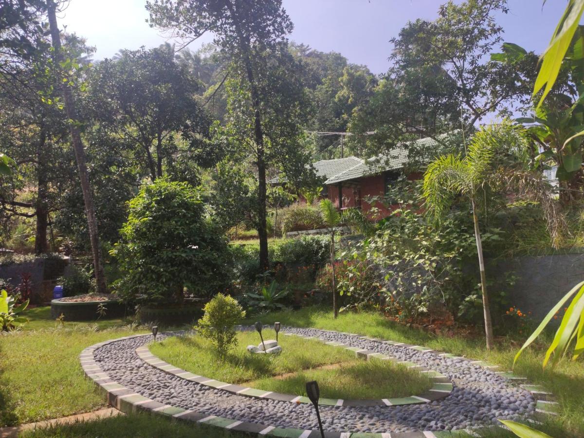Stone Hills Hotel Kannur Exterior foto
