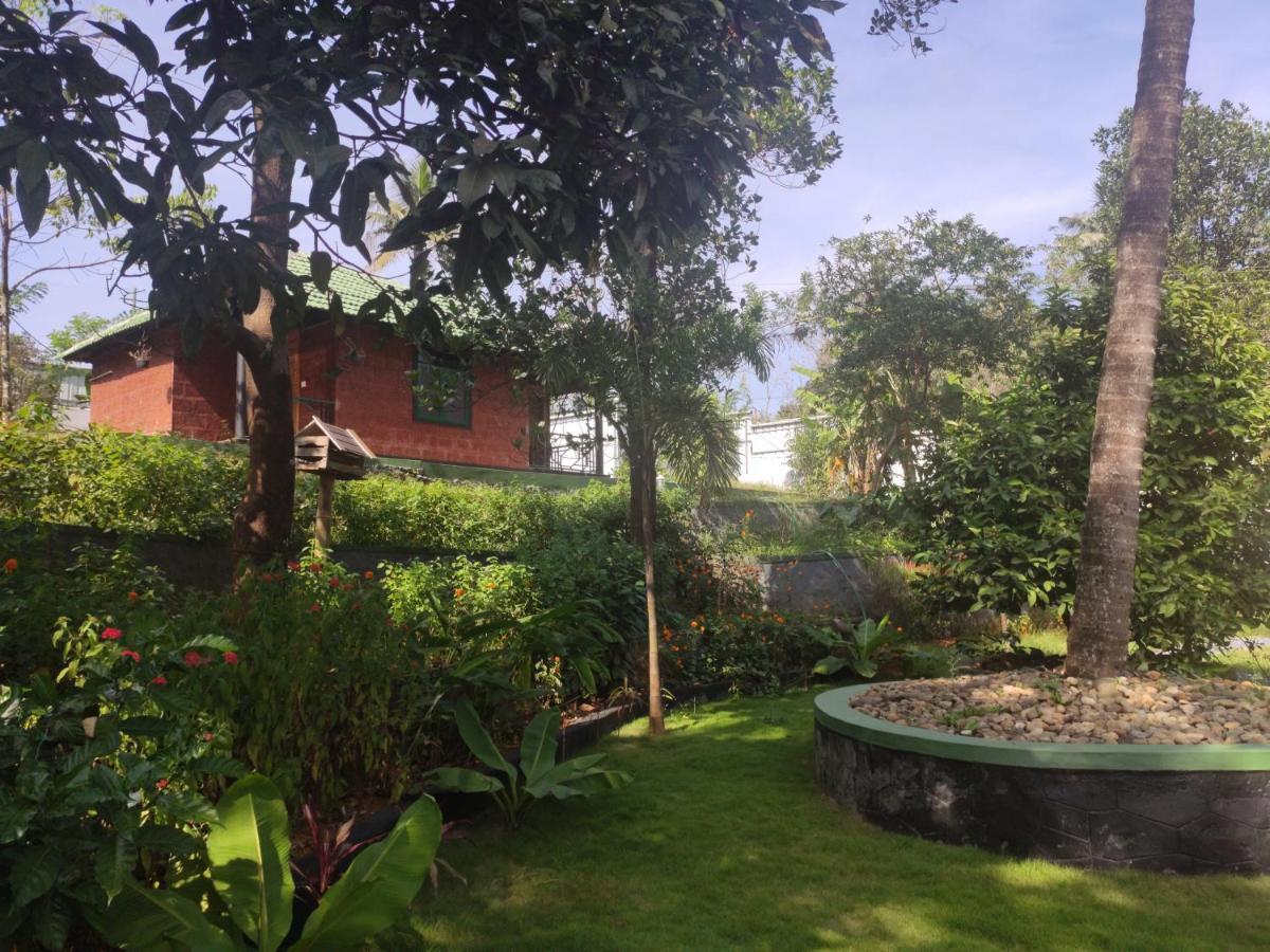 Stone Hills Hotel Kannur Exterior foto