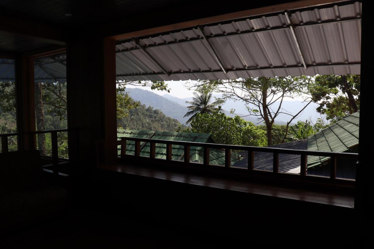 Stone Hills Hotel Kannur Exterior foto